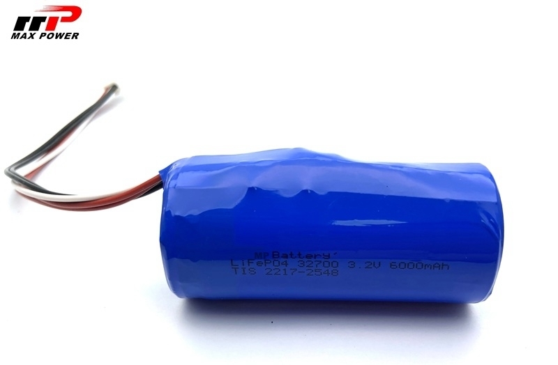 Pin ắc quy xe tay ga điện mạnh mẽ với dòng sạc tối đa 0.5C và công nghệ Li-ion Phosphate dung lượng cao