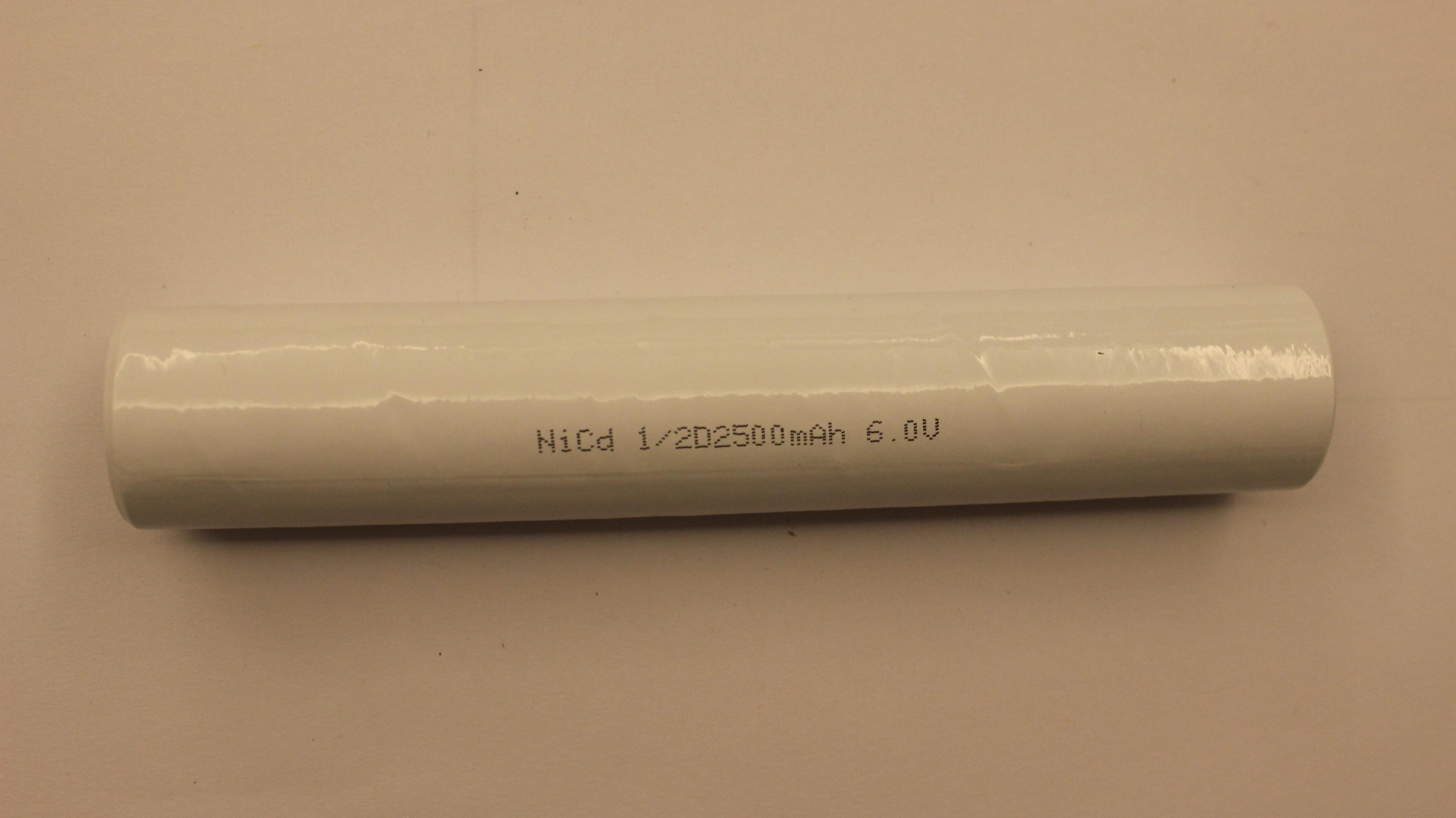 NiCd 6.0V 1 / 2D2500mAh Đèn pin sạc có thể sạc lại cao Cap UL